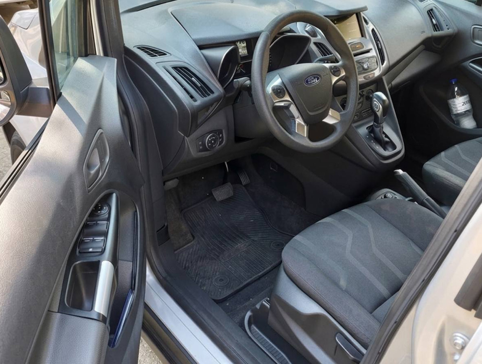 ford-tourneo-connect-2016-04